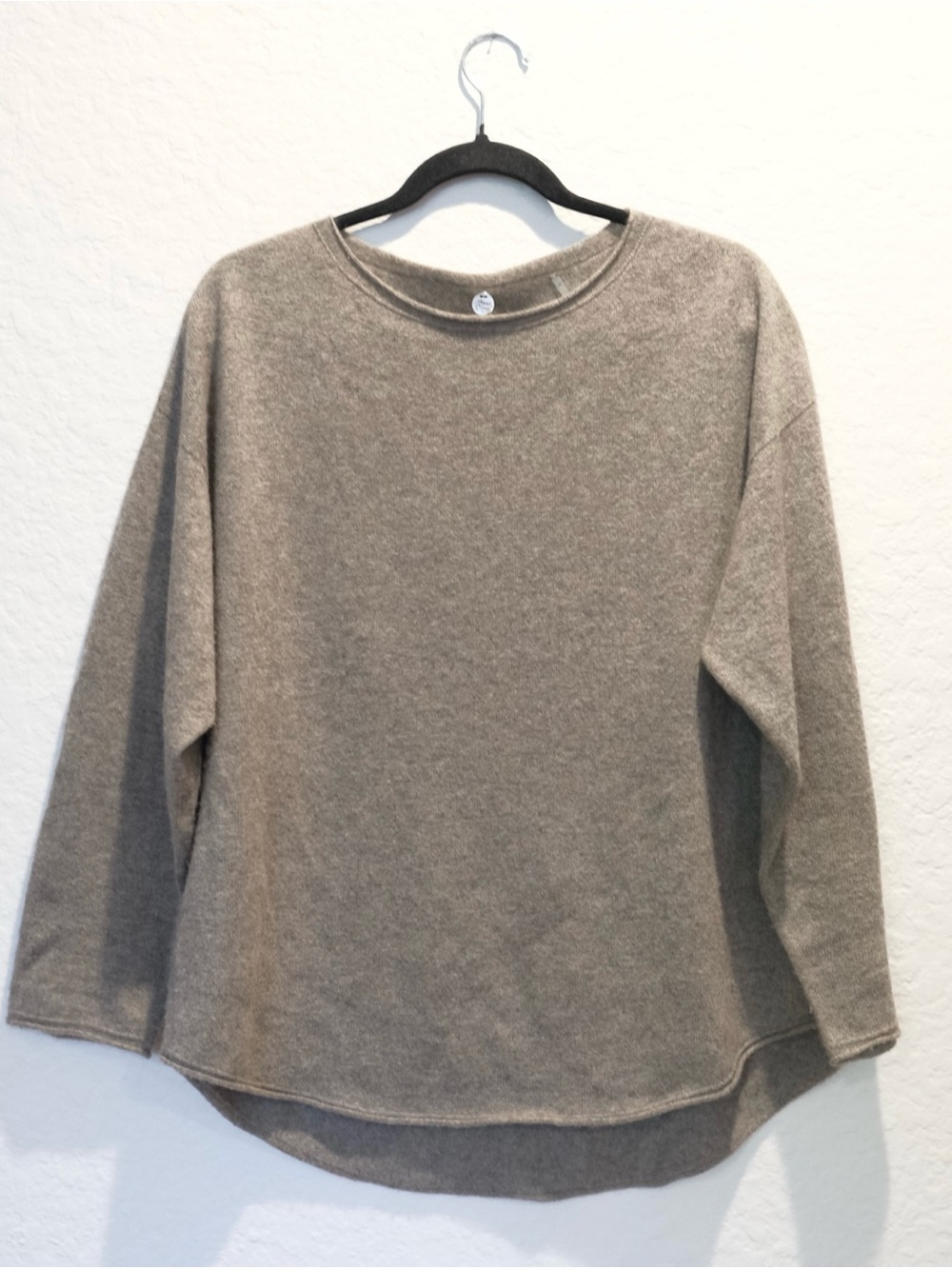 Margaret O’Leary 100% Cashmere Sweater Size M Oatmeal Quiet Luxury